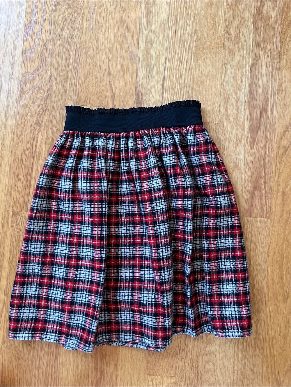 Vintage Bonnie Jane Plaid Red and Black Elastic-Waist Skirt size 12 girls